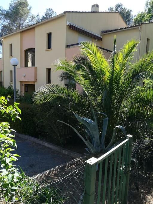Charmant Studio Valescure Saint Raphael Экстерьер фото